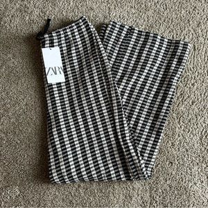 ZARA Black and White Knit Pants
